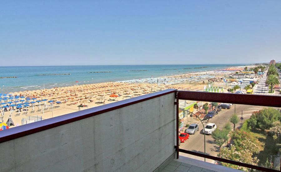Hotel Palmarosa Roseto Degli Abruzzi Pokoj fotografie